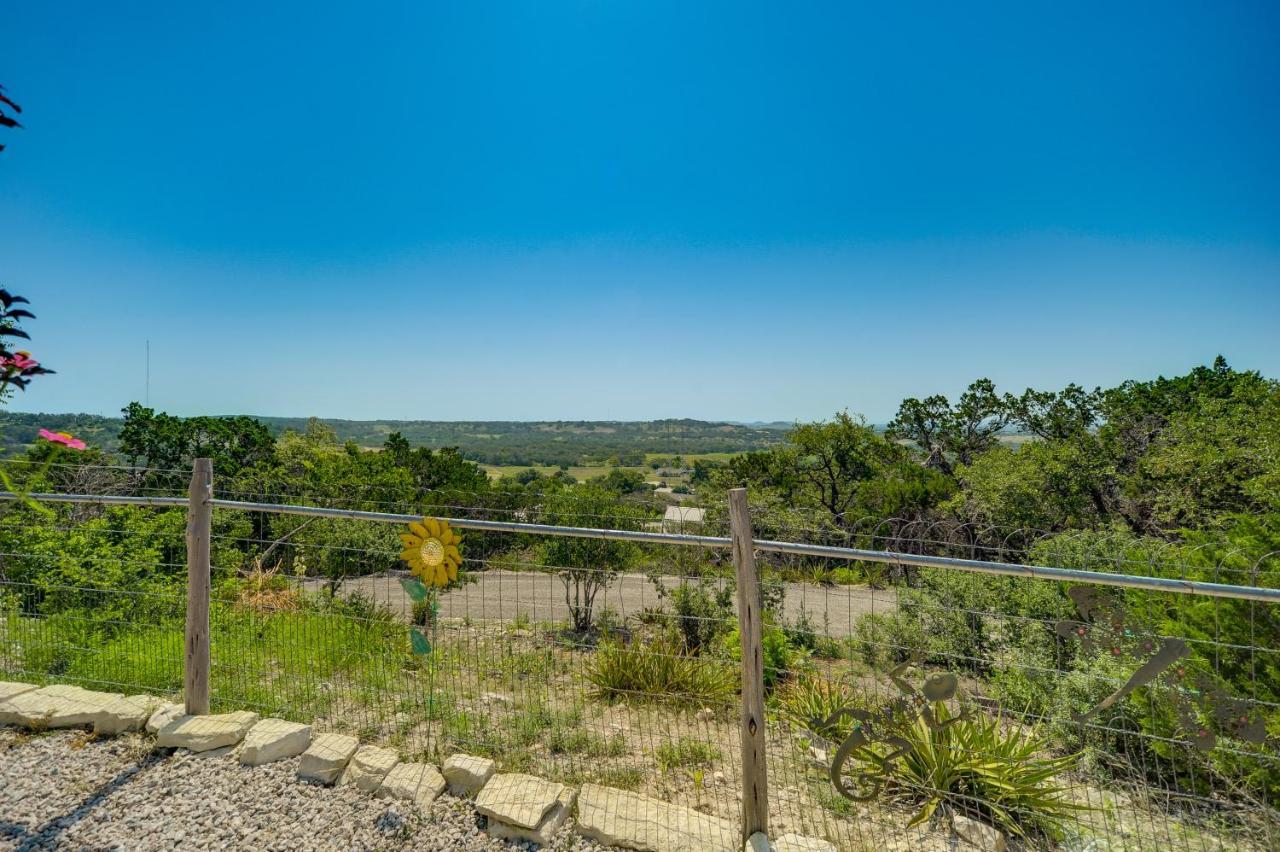 فيلا Fredericksburg Retreat With Private Hot Tub And Patio! المظهر الخارجي الصورة