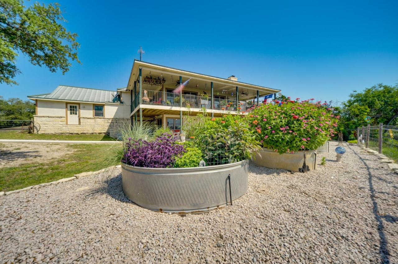 فيلا Fredericksburg Retreat With Private Hot Tub And Patio! المظهر الخارجي الصورة