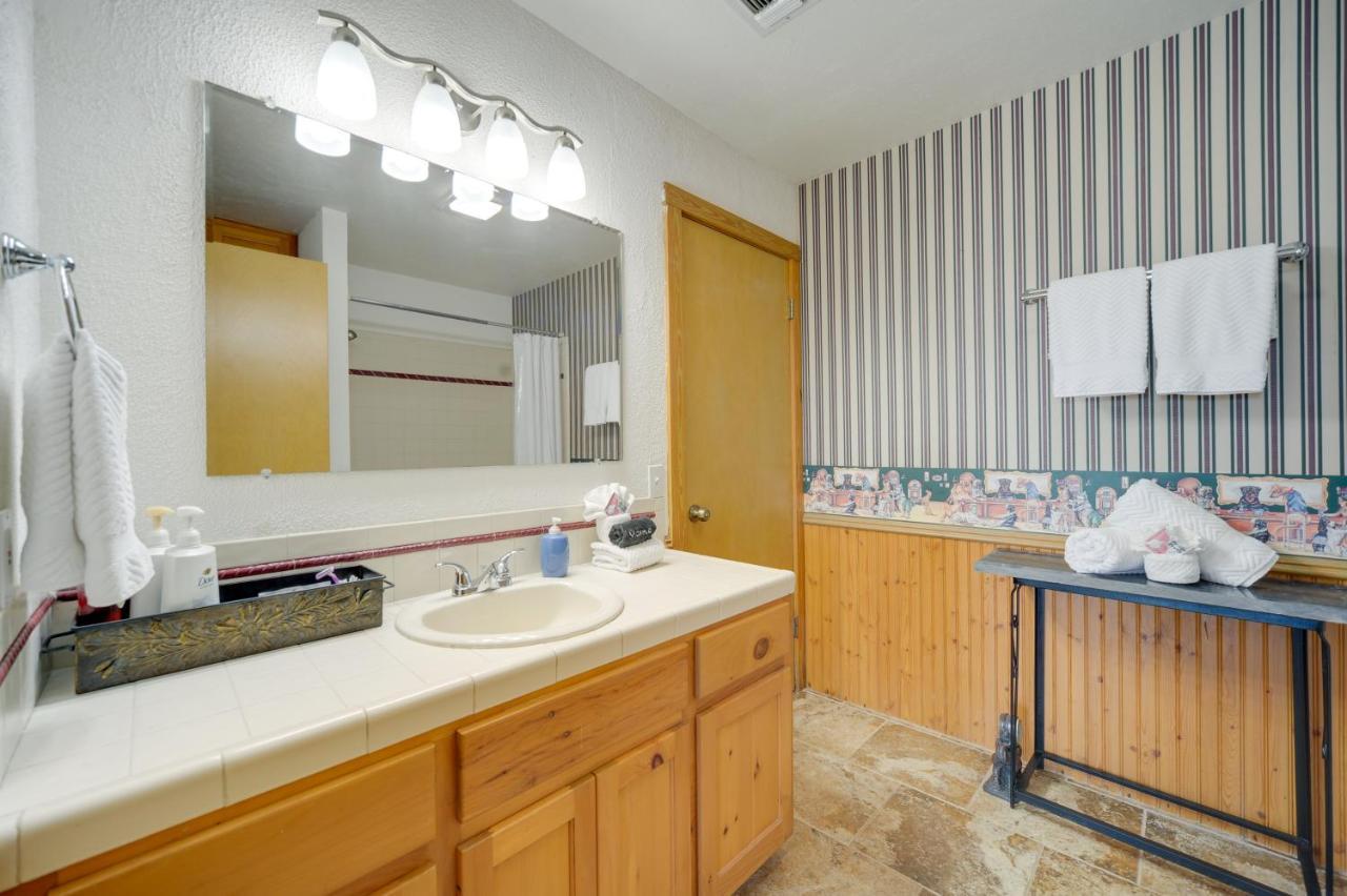 فيلا Fredericksburg Retreat With Private Hot Tub And Patio! المظهر الخارجي الصورة